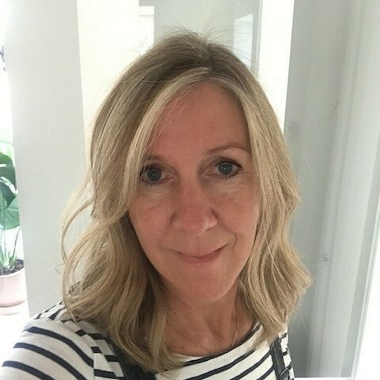 Head shot of Jo Connolly smiling